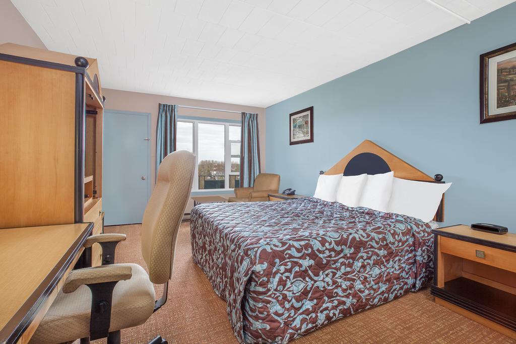 Belmont Inn Sudbury Exteriör bild